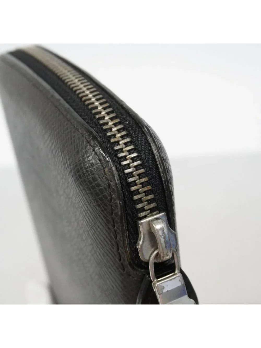 Louis Vuitton Wallet Taiga Organizer Atoll Ardoise